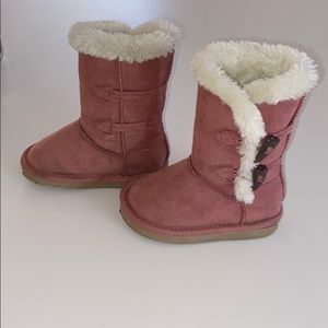 Baby girl uggs